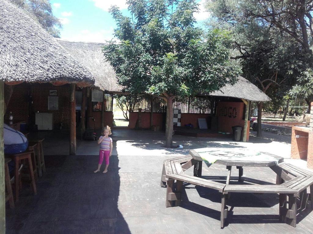 Camp Hogo Kavango Rundu Εξωτερικό φωτογραφία